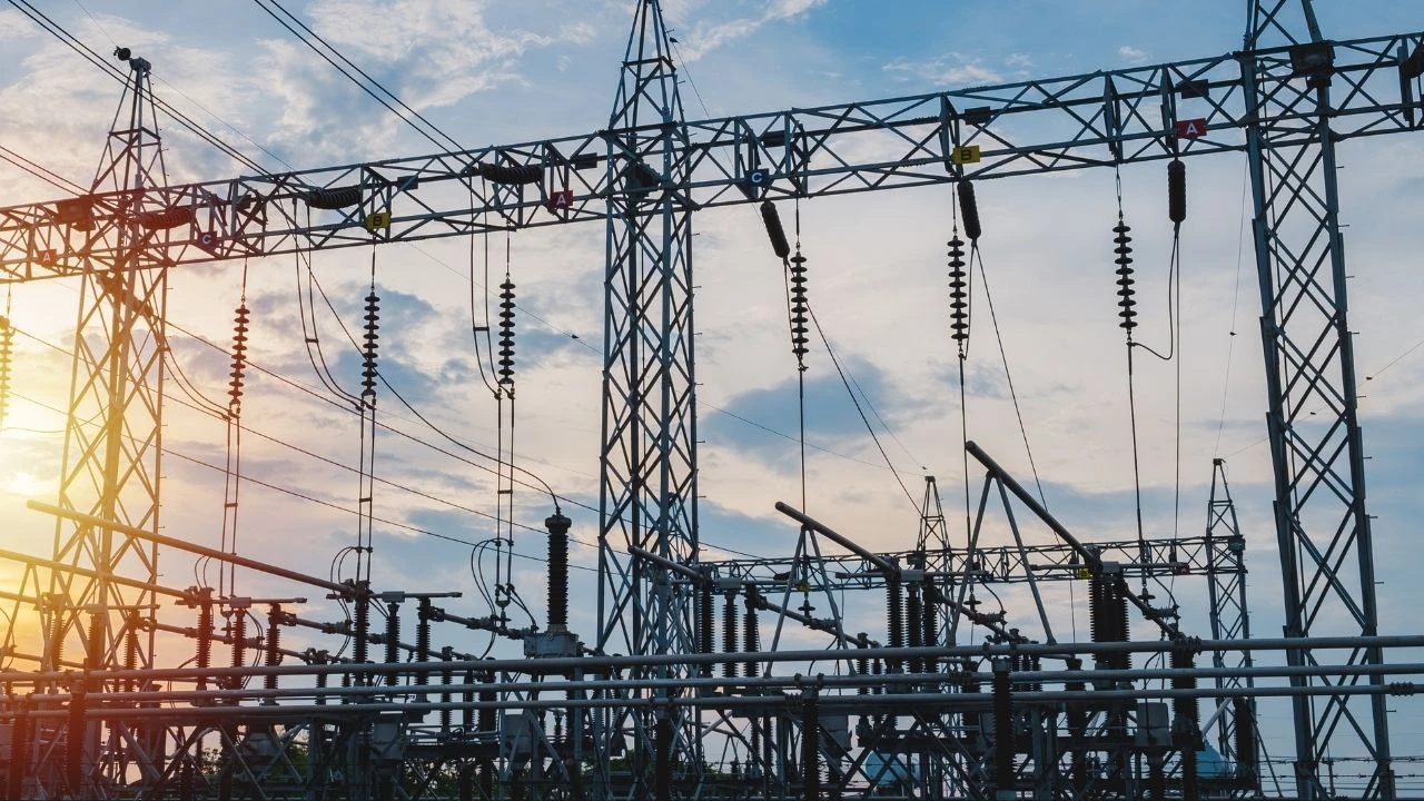 İstanbul Arnavutköy, Avcılar ve Bağcılar'da elektrik kesintisi 17.00'de sona erecek