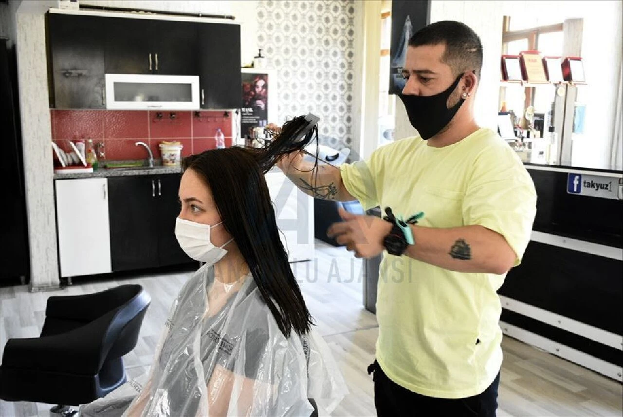Kadın kuaförleri ve güzellik merkezleri karardan muaf tutuldu! Pazar günleri açık olacak