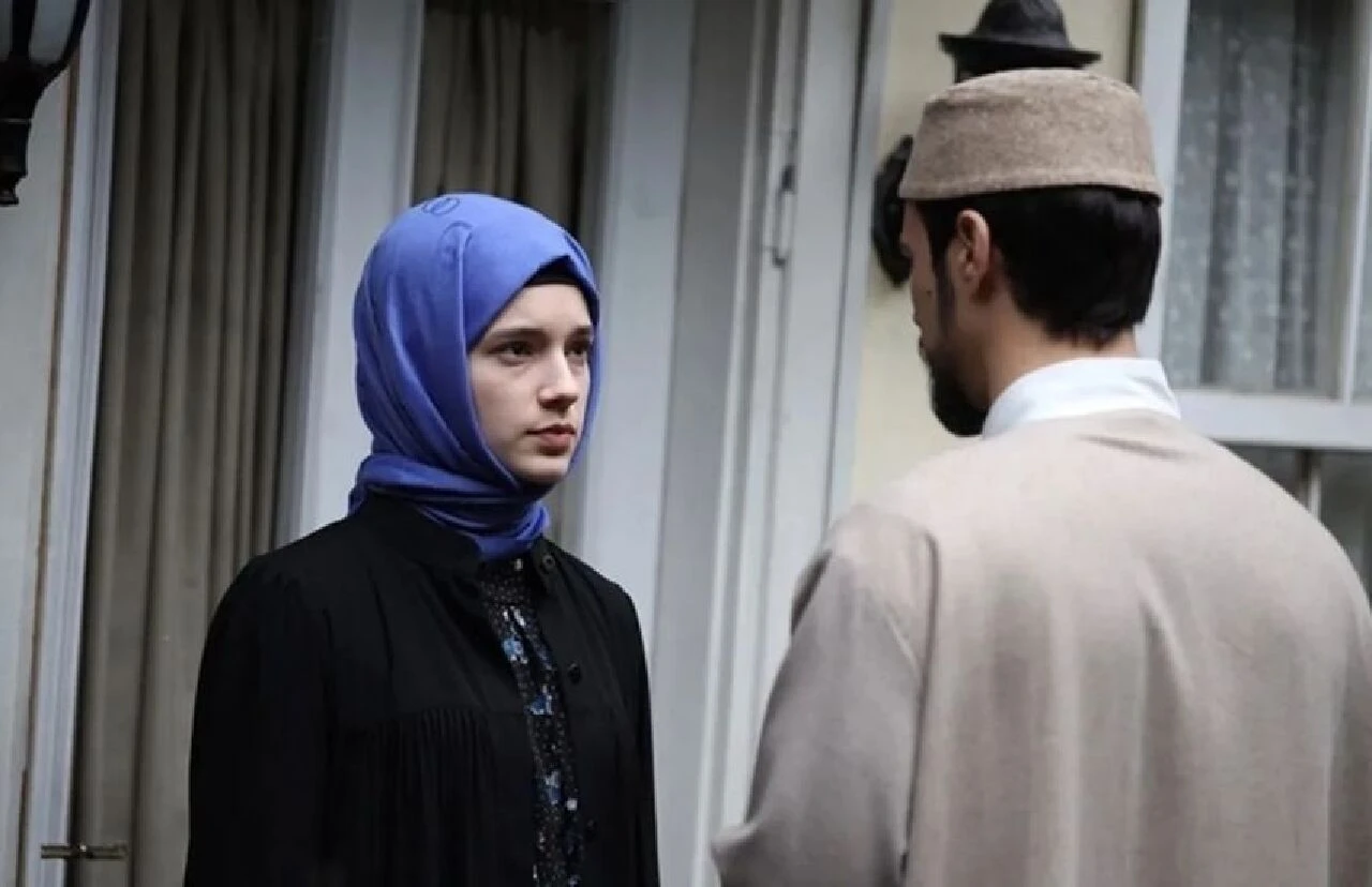 Kızıl Goncalar'ın yeni sezon tarihi belli oldu! Yeni gelen karakterler merak konusu oldu