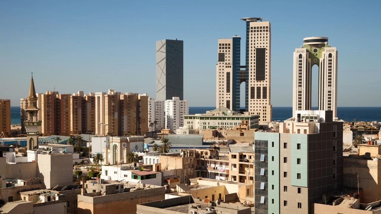 Libya'da Merkez Bankası anlaşmazlığı! Hükümet petrol sahalarını ve limanları kapattı - 2. Resim