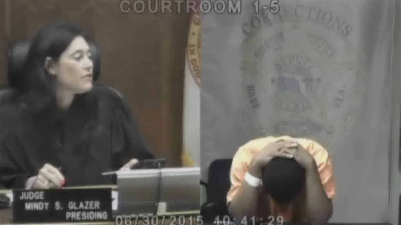 Mahkemeye damga vuran görüntüleriyle viral olmuştu! Bir kez daha tutuklandı - 5. Resim