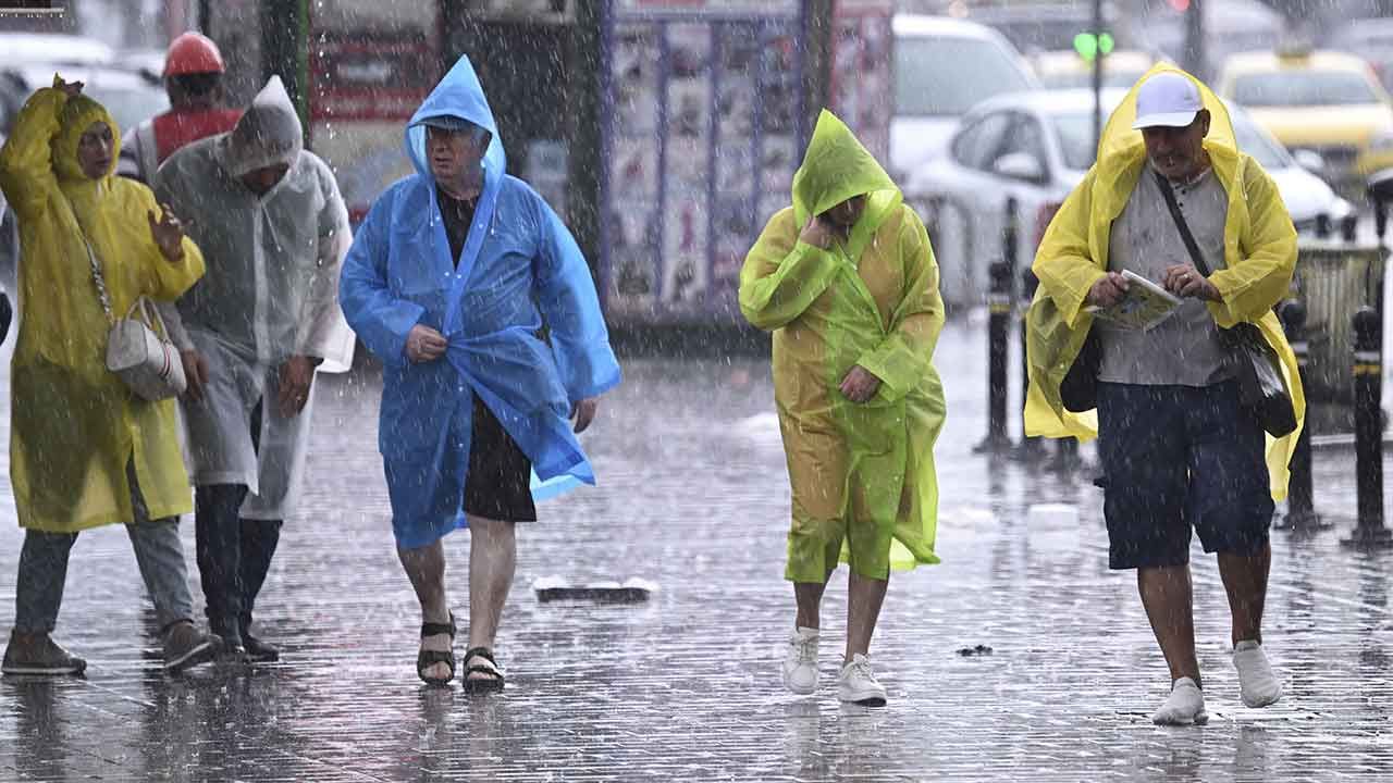 Meteoroloji İstanbul&#039;a yeniden alarm verdi: Saatlerce sürecek! İşte 29 Ağustos 2024 il il hava durumu