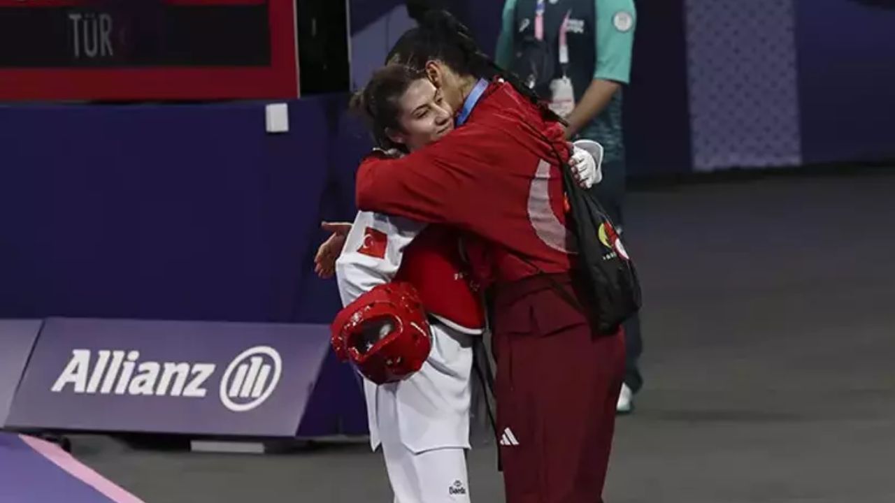 Türkiye ilk madalyasını aldı! Meryem Betül Çavdar Paris 2024&#039;te bronz kazandı