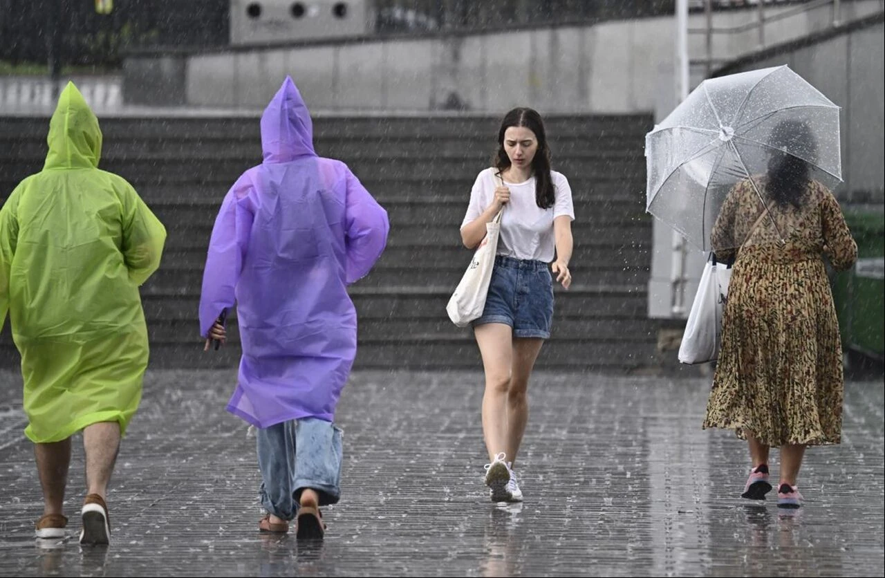 İstanbul dahil üç ile yağış için sarı kodlu uyarı geldi, saat verildi! Meteoroloji hava durumu raporunu yayımladı