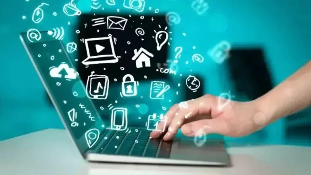 Türkiye, internet kullanımında dünya ortalamasını aştı: Bakan Uraloğlu rakamları paylaştı - 2. Resim