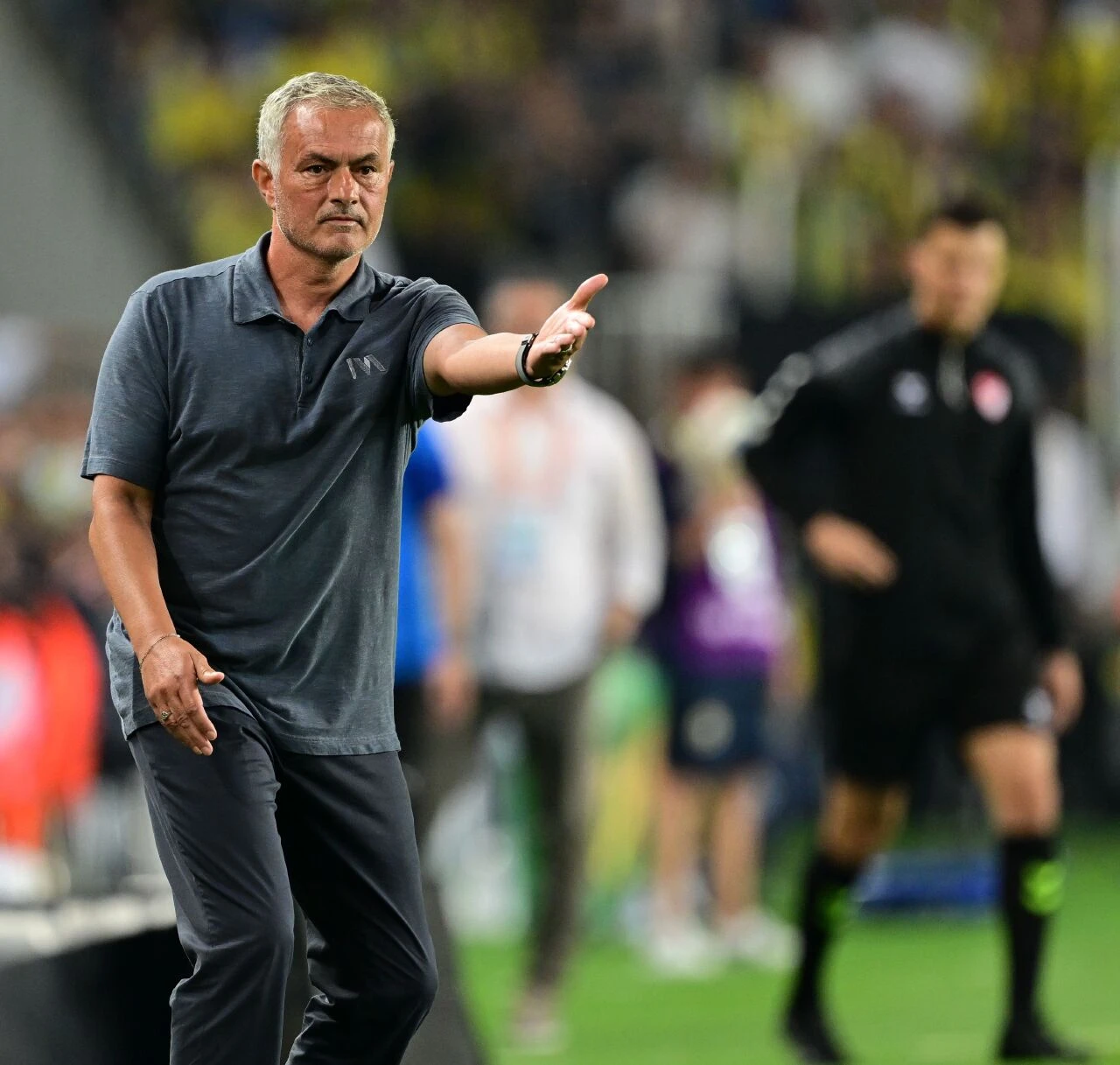 Jose Mourinho maç sonu basın toplantısında konuştu! 'Maçı ilk yarıda bitirebilirdik' - 2. Resim