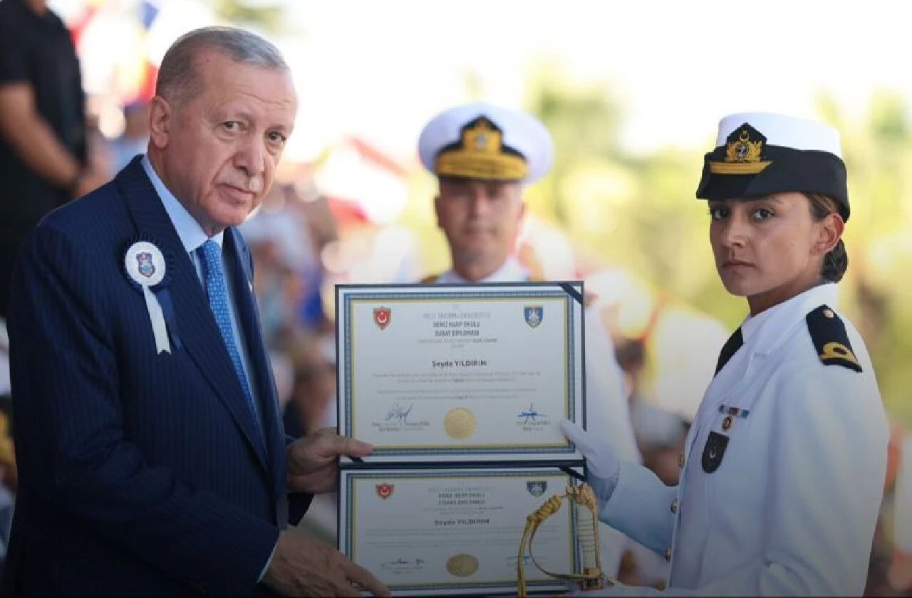 Son dakika | Cumhurbaşkanı Erdoğan'dan İsrail göndermeli mesaj: Onların demir kubbesi varsa bizim de çelik kubbemiz olacak - 1. Resim