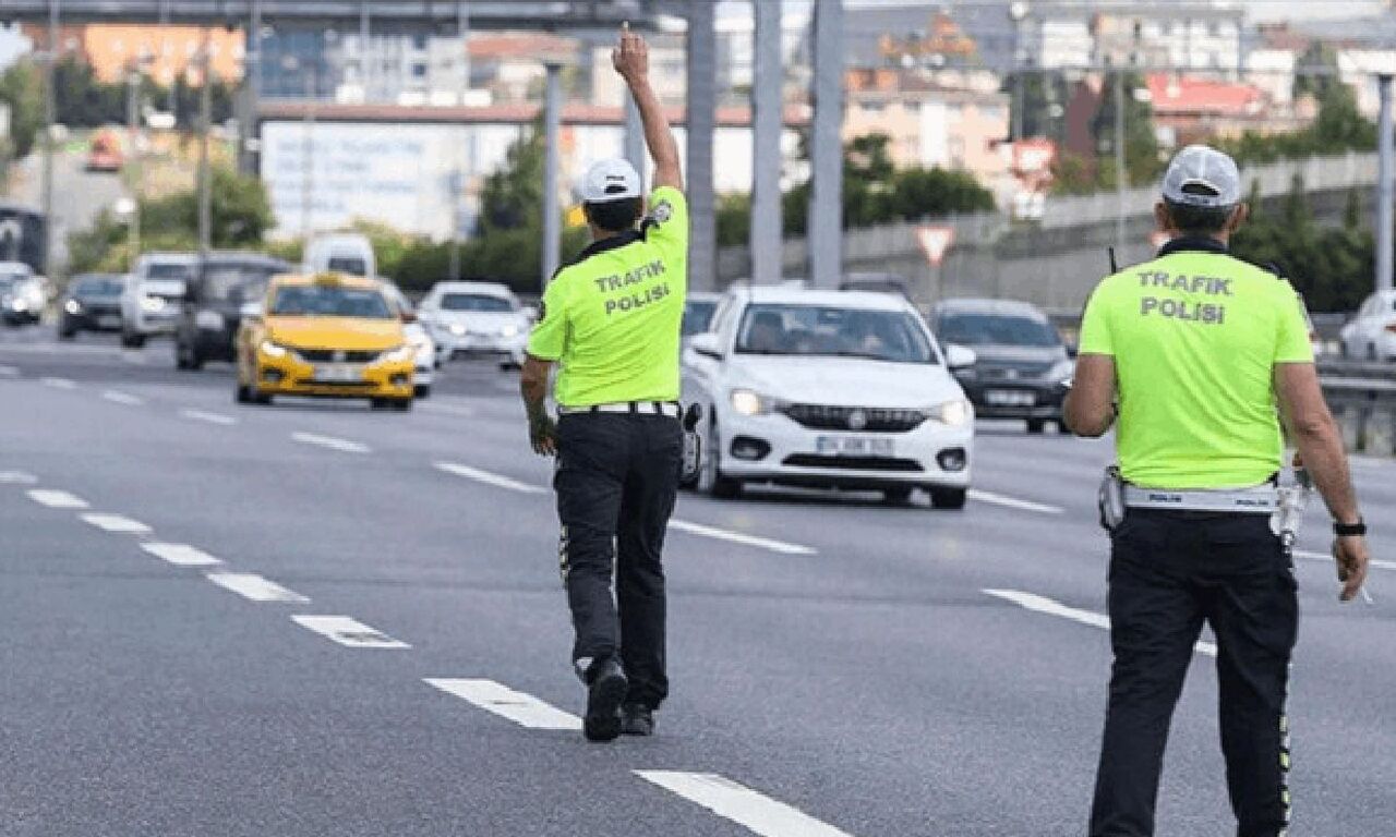 İstanbullular dikkat! Bazı yollar trafiğe kapatılacak - 1. Resim