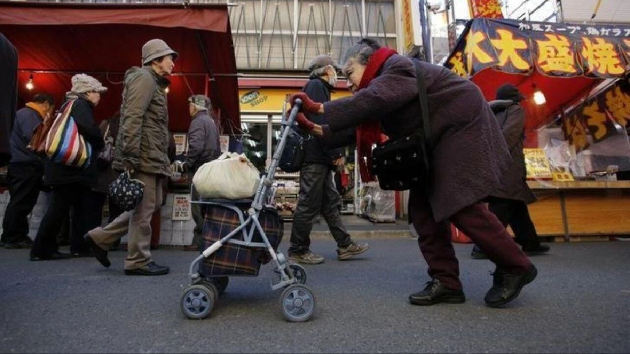 Sadece 6 ayda 40 bin kişi evde yalnız ölü bulundu! Japonya sessiz ölümlerin önünü alamıyor
