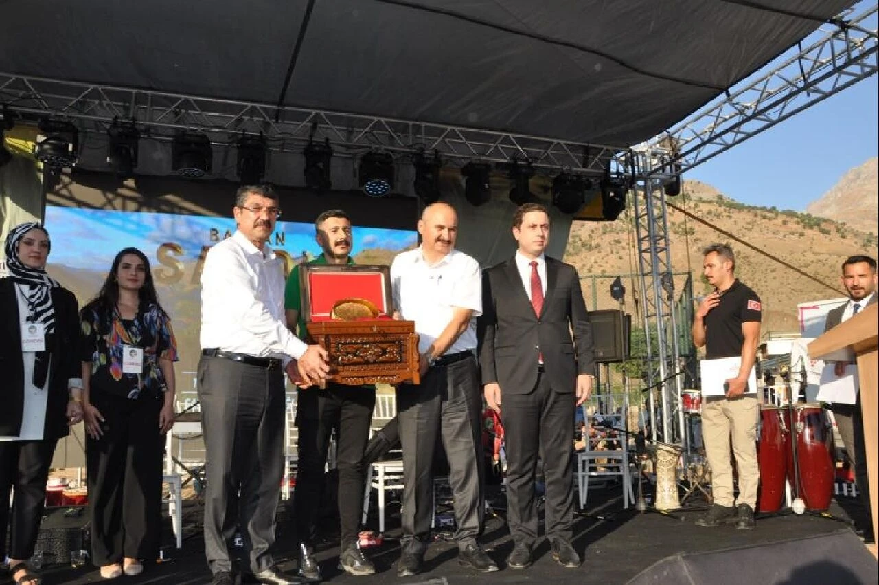 Sason balı rekor fiyattan alıcı buldu: Araba parasına bir kilo bal!