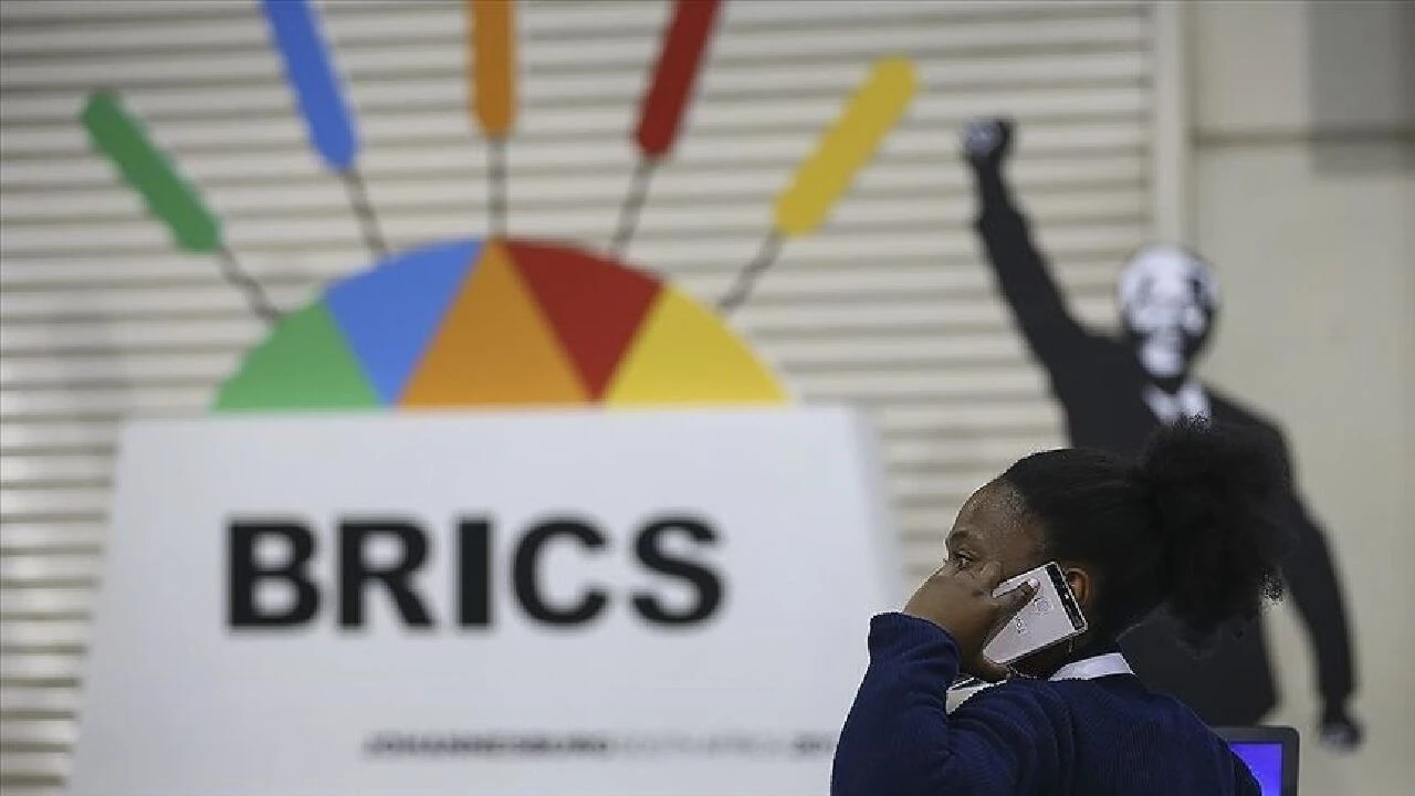 BRICS’e üye olan ülkeler arasında Brezilya, Rusya, Hindistan yer alıyor - 1. Resim
