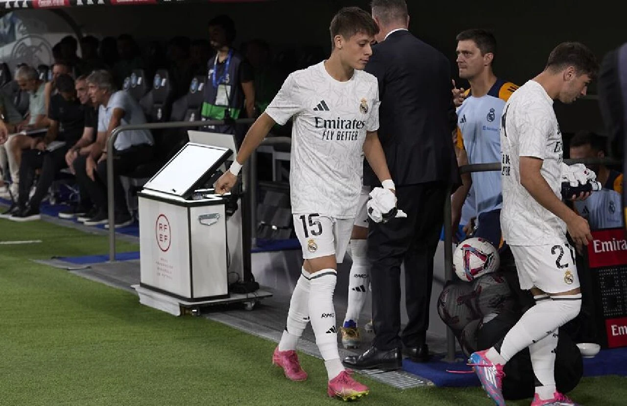 Real Betis maçındaki hareketi gündem olmuştu: İspanyol basını Arda Güler'e dikkat çekti! - 2. Resim