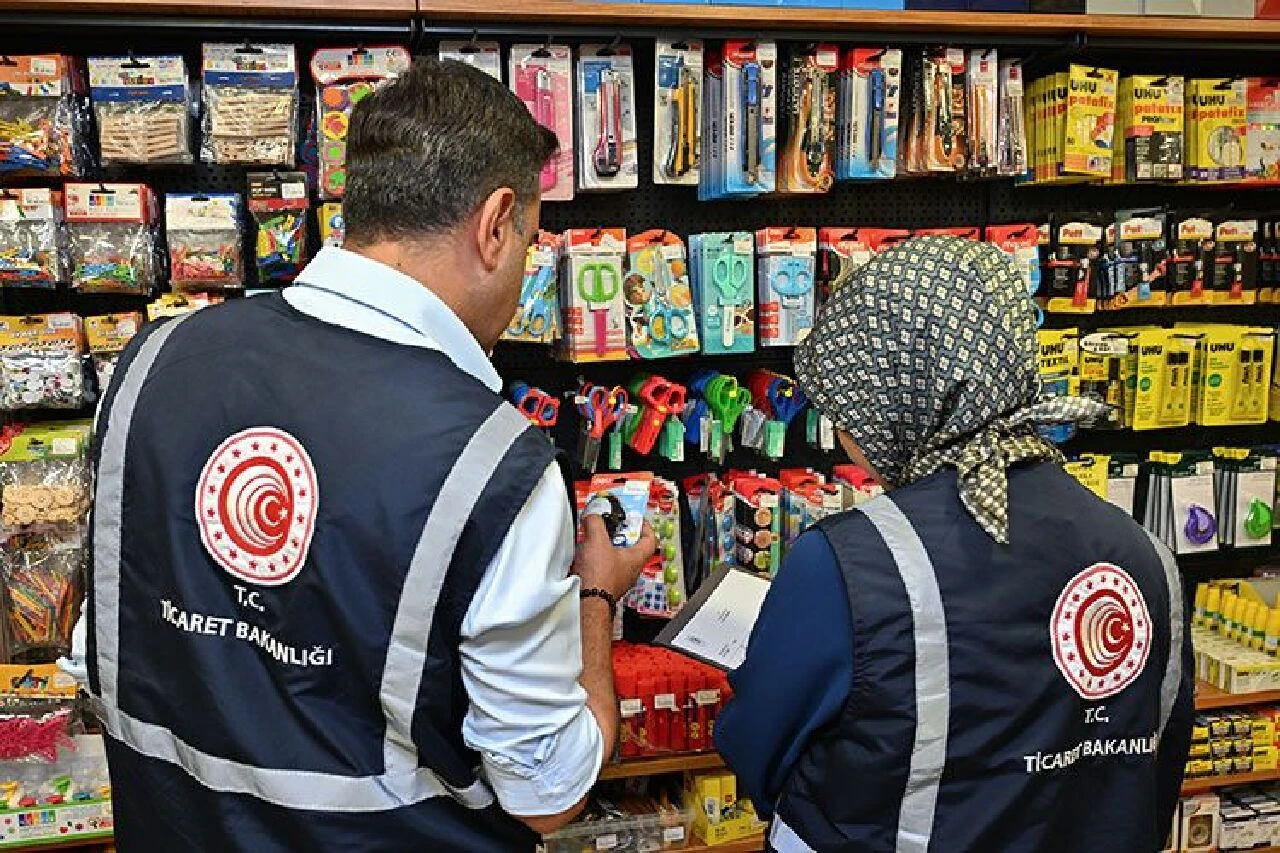Uzmanından ailelere kritik uyarı! Okul alışverişi yaparken dikkat: Sağlık sorunlarına yol açabilir - 2. Resim