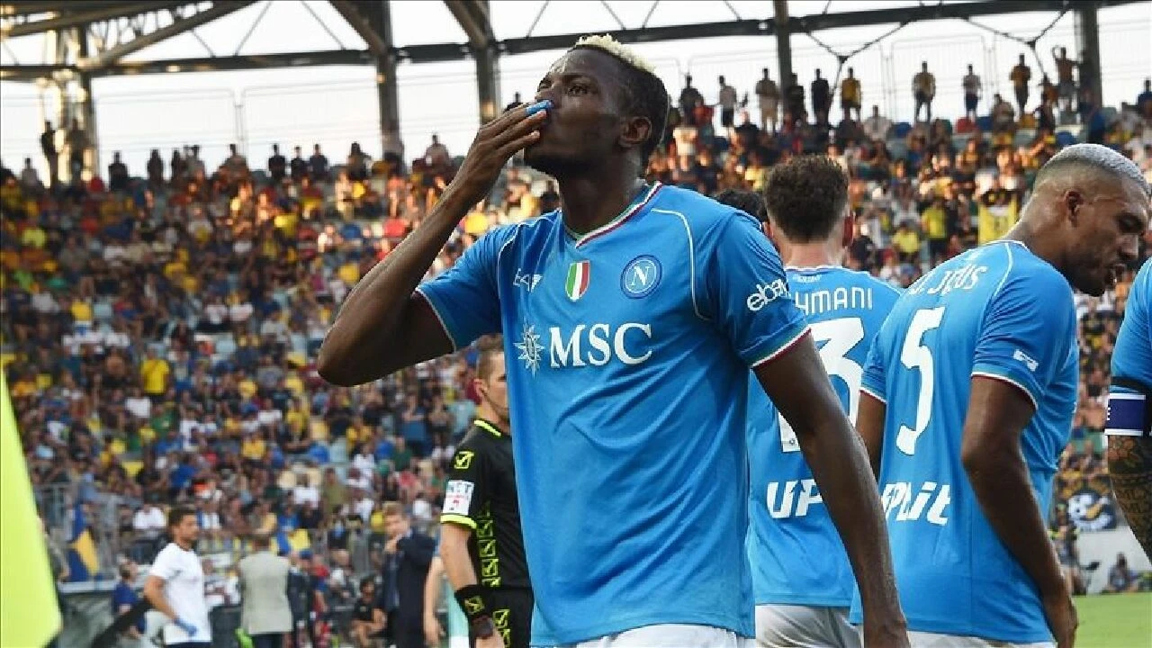 Victor Osimhen'in Galatasaray'a transfer olacağı iddia edildi! Napoli'de geçen sezon 32 maçta 17 gol attı
