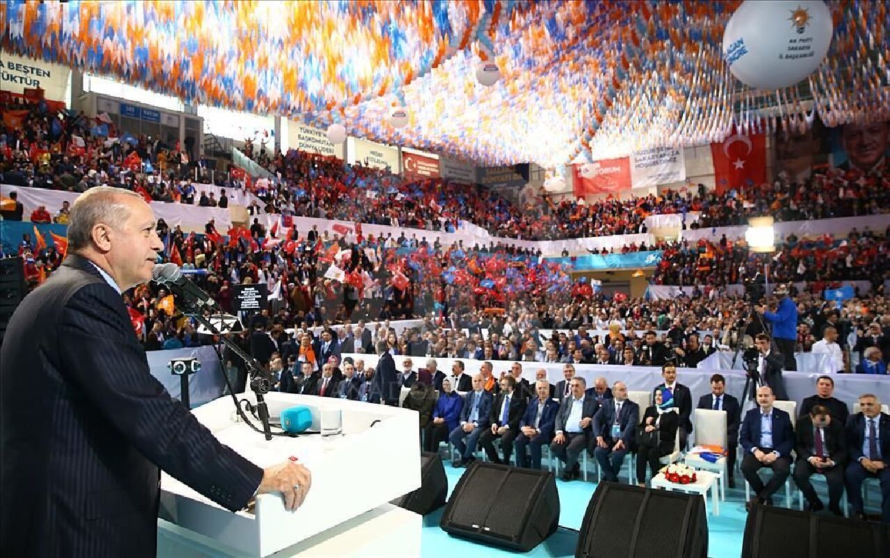 AK Parti'de bayrak değişimi: Vitrin yenilenecek, kadrolar gençleşecek - 1. Resim