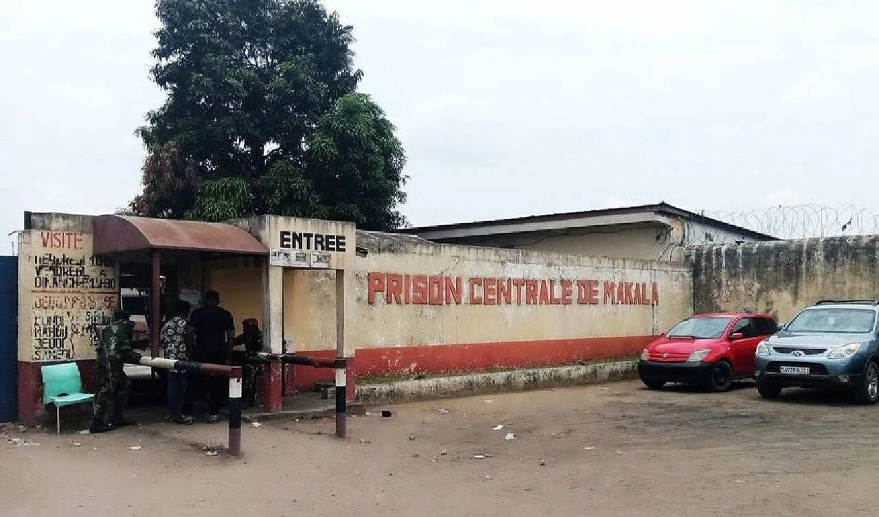 Cezaevinde firar girişimi: Bazıları uyarı ateşiyle bazıları izdihamda öldü! Kongo'da ortalık karıştı - 1. Resim