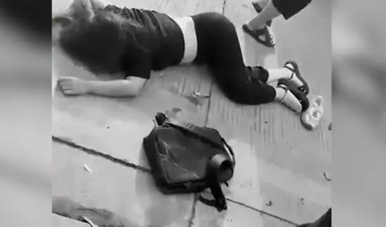 Çin'de okul servisi dehşeti! Ortalık kan gölüne döndü: En az 11 ölü - 3. Resim