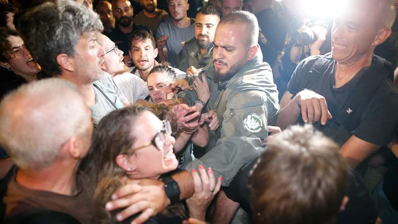 İsraillilerin Netanyahu'ya öfkesi büyüyor: Utanç, utanç, utanç... - 3. Resim