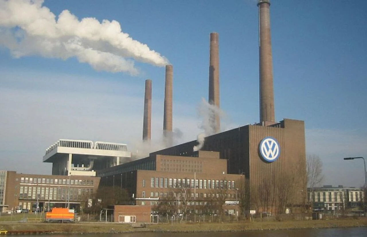 Otomobil devi Volkswagen 87 yıllık tarihinde ilki gerçekleştirebilir! Tartışılacak Almanya kararı - 4. Resim