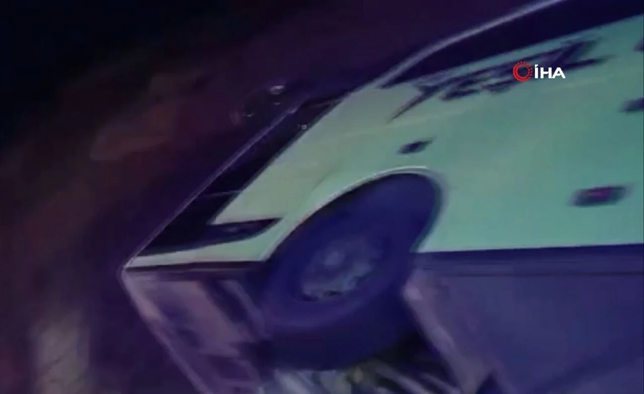 Son dakika | Sivas-Erzincan yolunda otobüs kazası: Çok sayıda yaralı var - 1. Resim