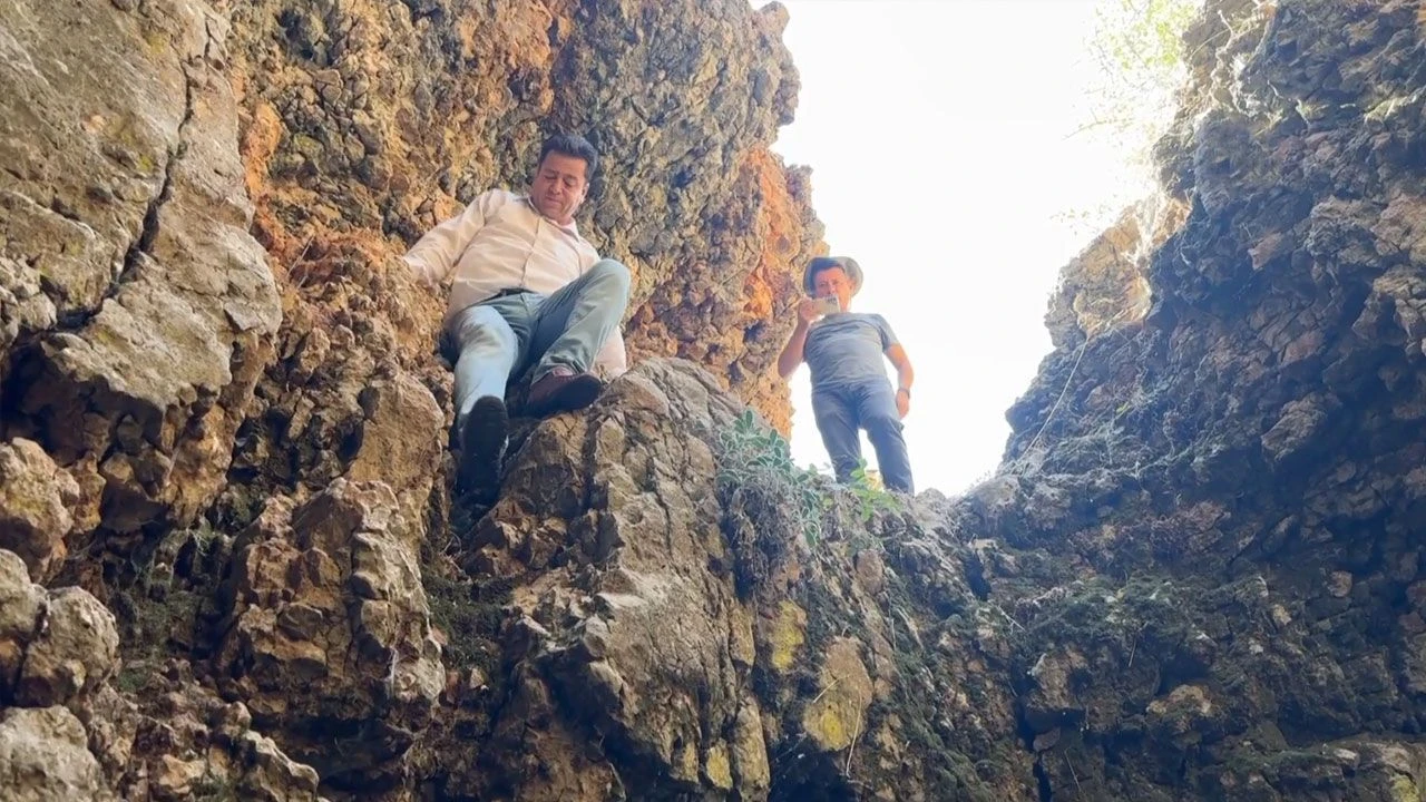 Hayvanlarını otlatan çoban keşfetti, ekipler ihtişamına hayran kaldı: Milyonlarca yılda oluşuyor