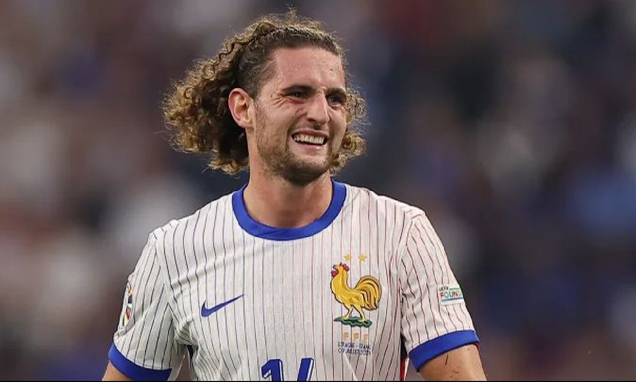 İtalyan basını duyurdu: Galatasaray Rabiot transferinden vazgeçti - 1. Resim