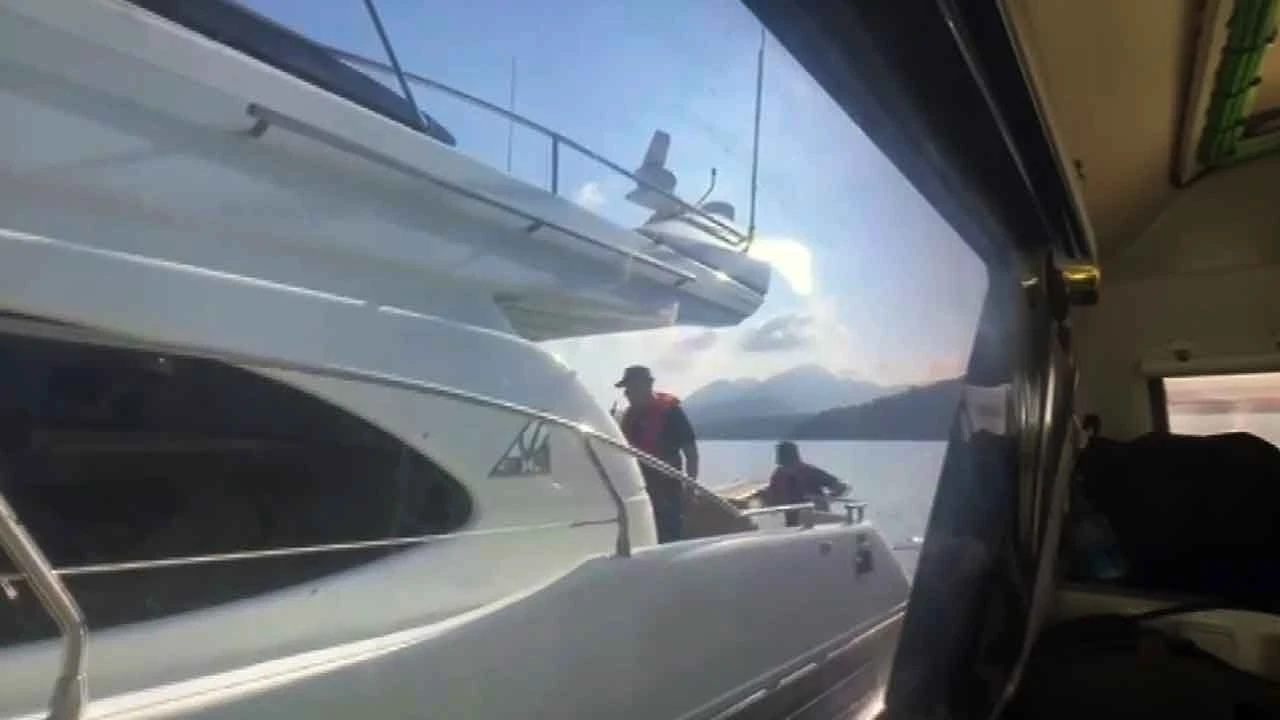 Lüks yatla Yunanistan'a gireceklerdi! İnsan kaçakçılığında kullandıkları yöntem 'pes' dedirtti - 1. Resim