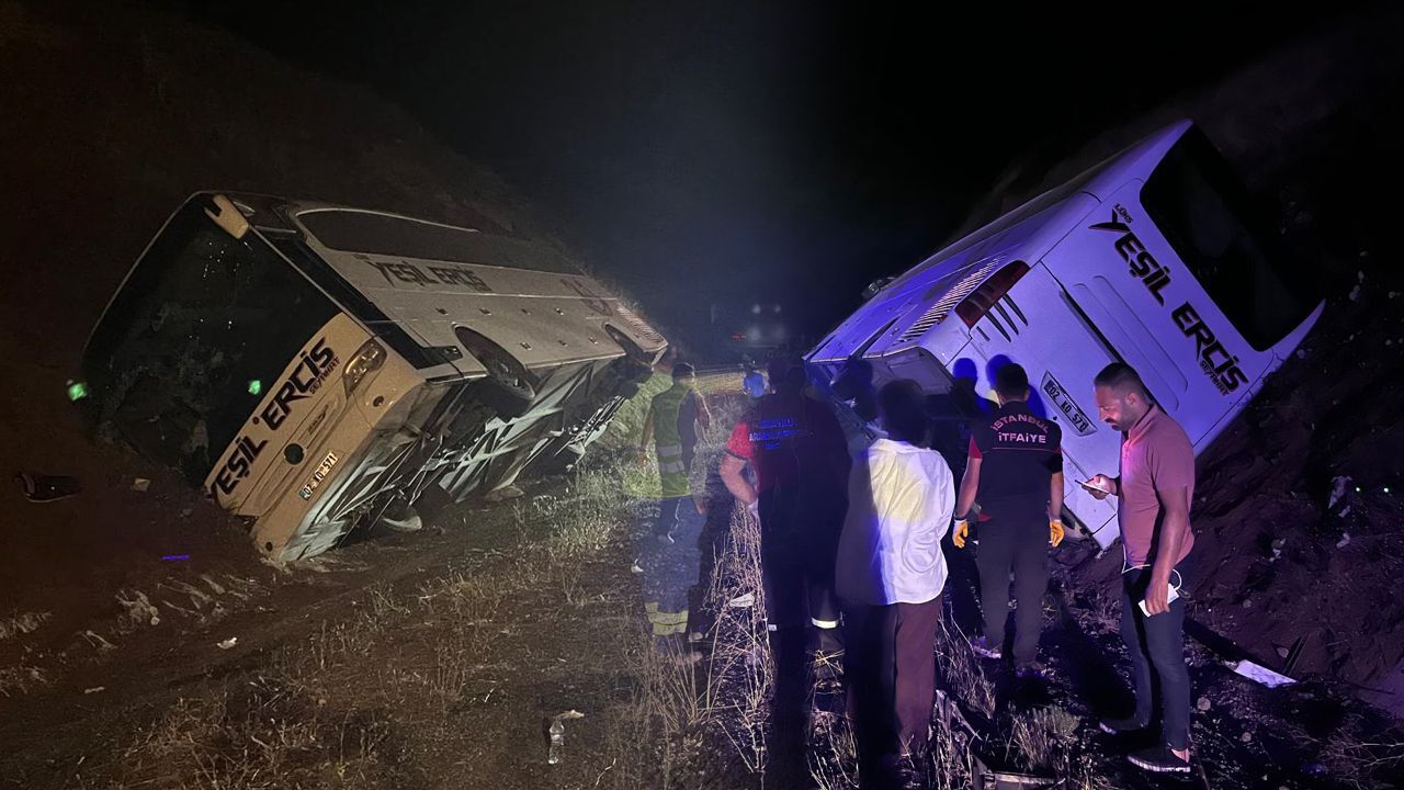 Son dakika | Sivas-Erzincan yolunda otobüs kazası: Çok sayıda yaralı var