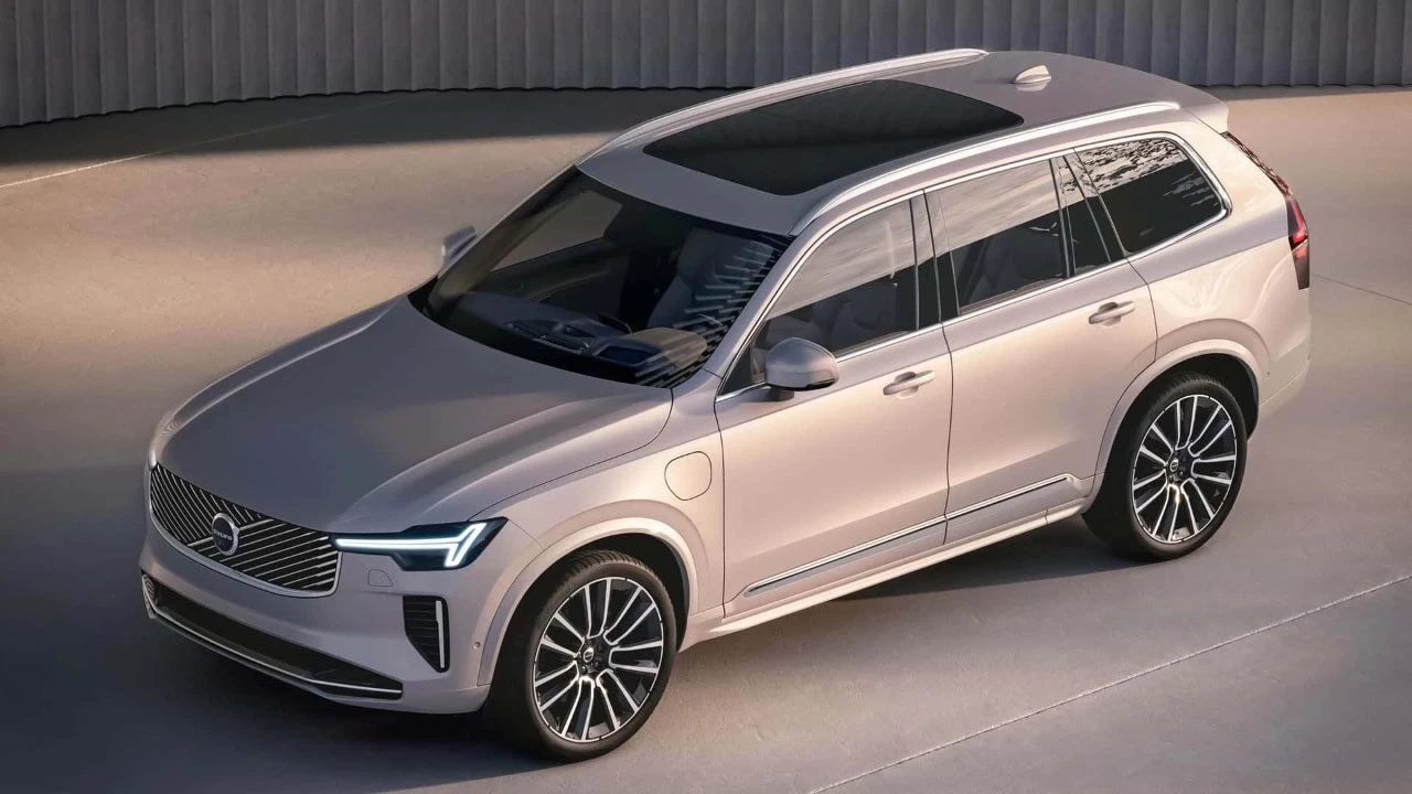 2025 Volvo XC90 resmen tanıtıldı! İşte tasarımı ve teknik özellikleri