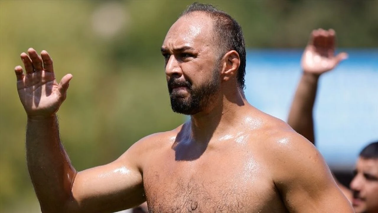Ali Gürbüz, Elmalı Yağlı Güreşleri'nde sakatlığı nedeniyle yok - 1. Resim
