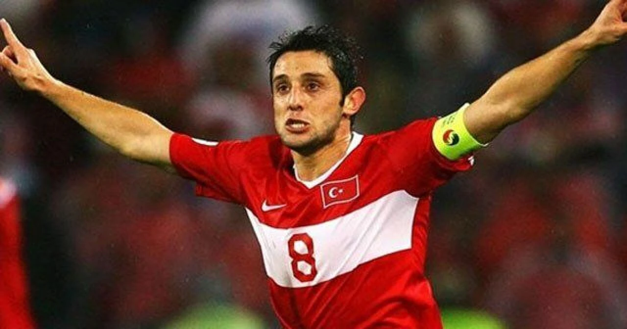 Ballon d'Or ödüllerine en son aday gösterilen Türk futbolcu Nihat Kahveci olmuştu