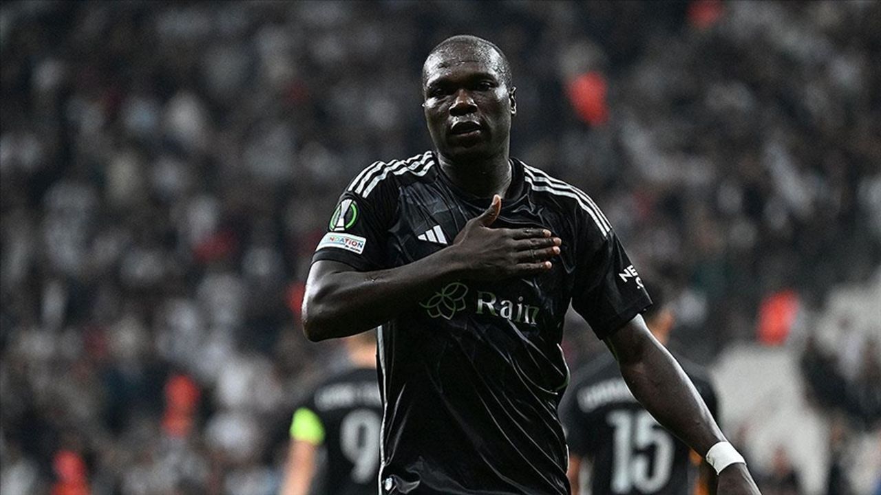 Beşiktaş’ın yıldız ismi Aboubakar Süper Lig ekibiyle anlaştı! 1 sezonluğuna kiralanacak