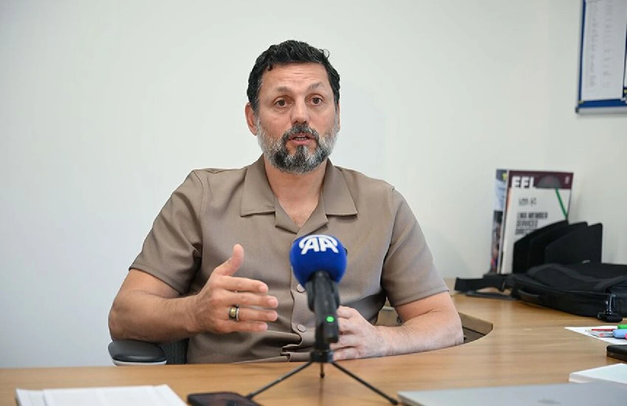 Cardiff City Teknik Direktörü Erol Bulut Fenerbahçe'den istediği oyuncuyu açıkladı! - 4. Resim