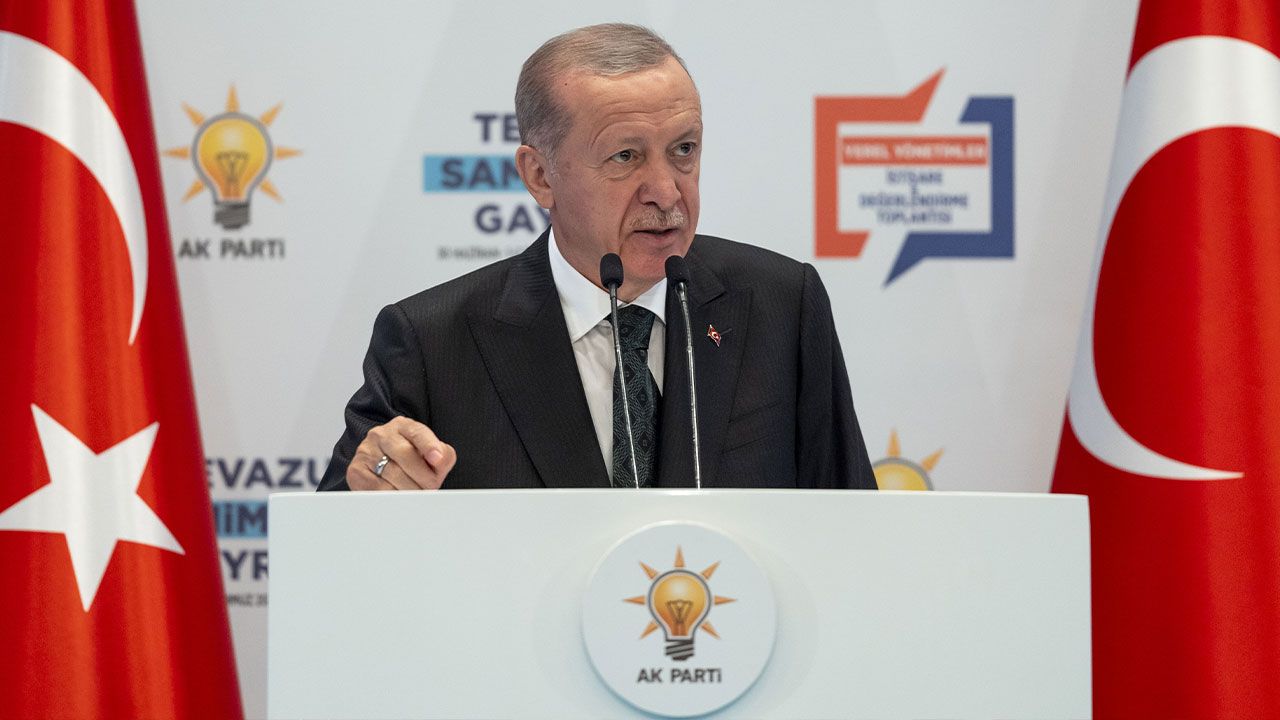 Cumhurbaşkanı Erdoğan'dan kongre kararı sonrası AK Parti kurmaylarına ilk talimat