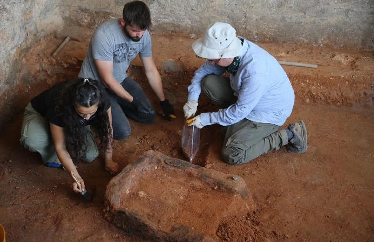 Eskişehir’de heyecanlandıran keşif! Bugüne kadar ilk örnek: 5 bin 200 yıl önce bilinçli gömmüşler - 2. Resim