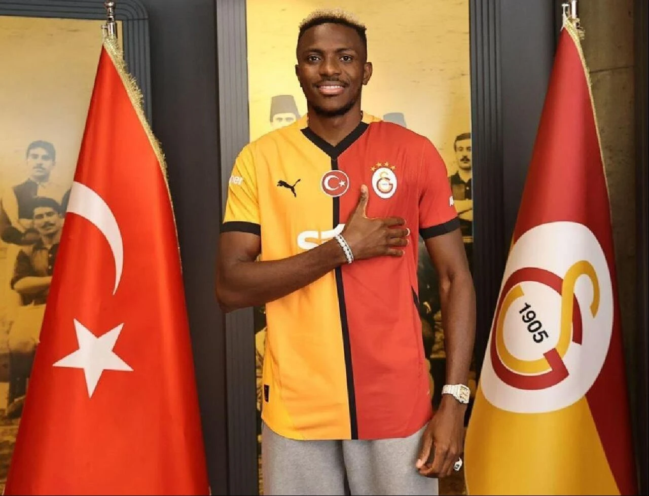 Galatasaray UEFA Avrupa Ligi isim listesinde Osimhen, Icardi ve Hakim Ziyech yer aldı - 2. Resim