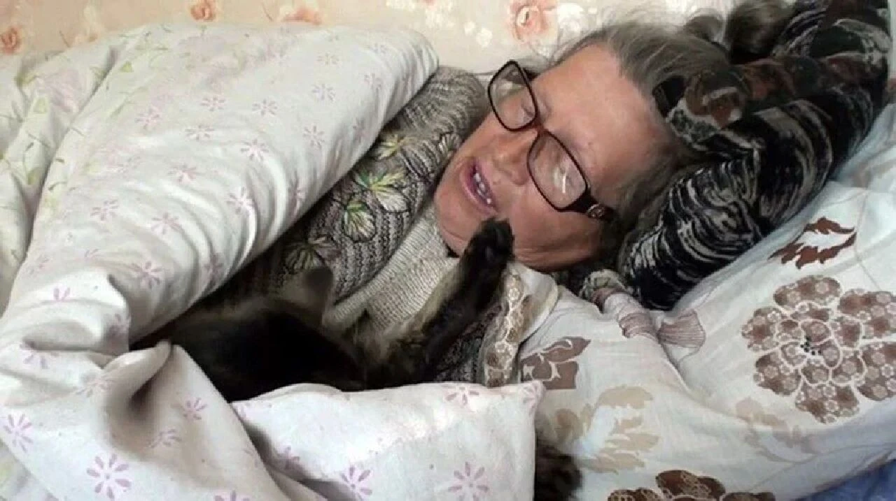 Haftalarca uyutan gizemli hastalık! Uyanık olduklarında da gerçek dışı şeyler görüyorlar