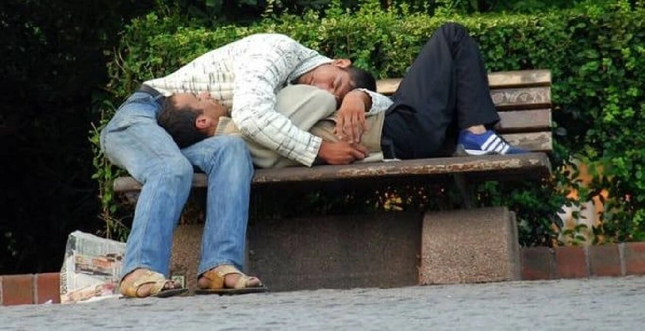 Haftalarca uyutan gizemli hastalık! Uyanık olduklarında da gerçek dışı şeyler görüyorlar