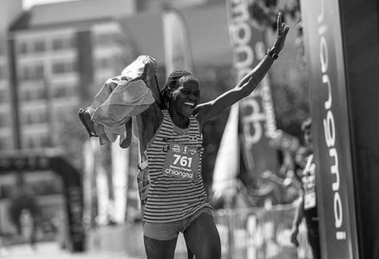 Korkunç kadın cinayeti! Maraton koşucusu yakılarak öldürüldü