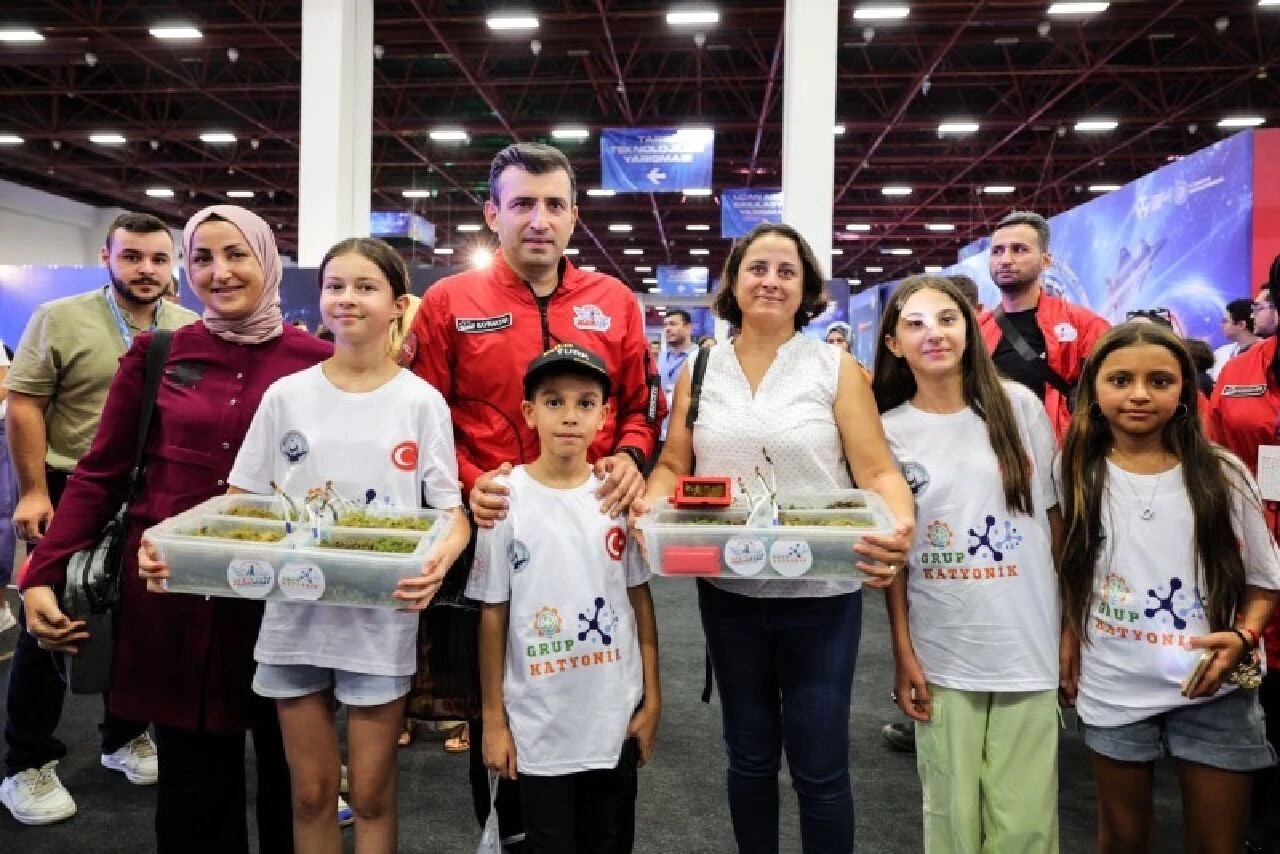 TEKNOFEST Akdeniz Teknoloji Yarışmaları başladı: 1 milyondan fazla yarışmacı finalde! - 1. Resim