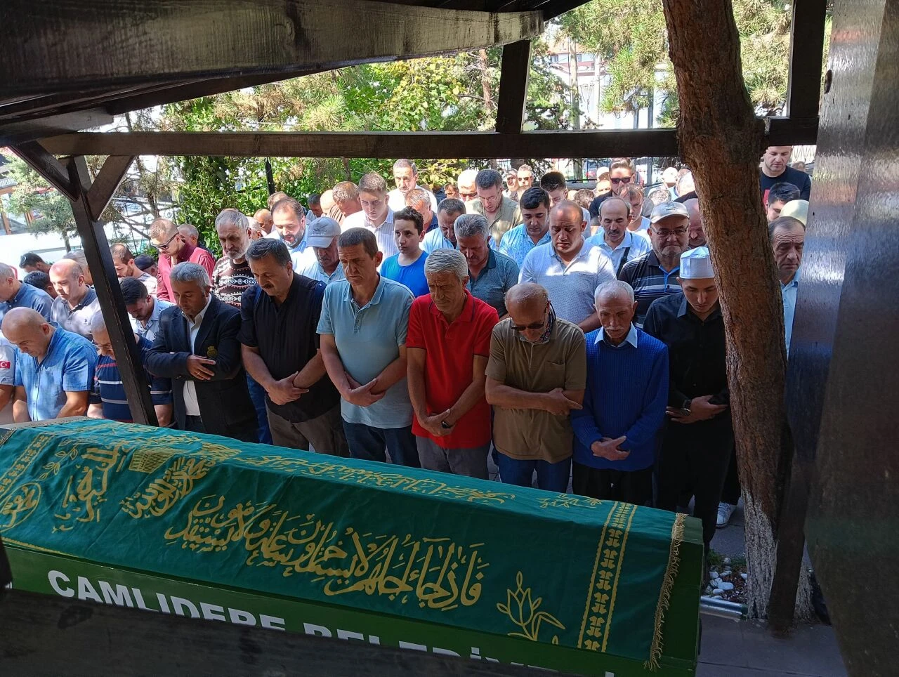 Saygısızlık yapan öğrencisine sahip çıkmıştı! Eyüp Öğretmen'den acı haber