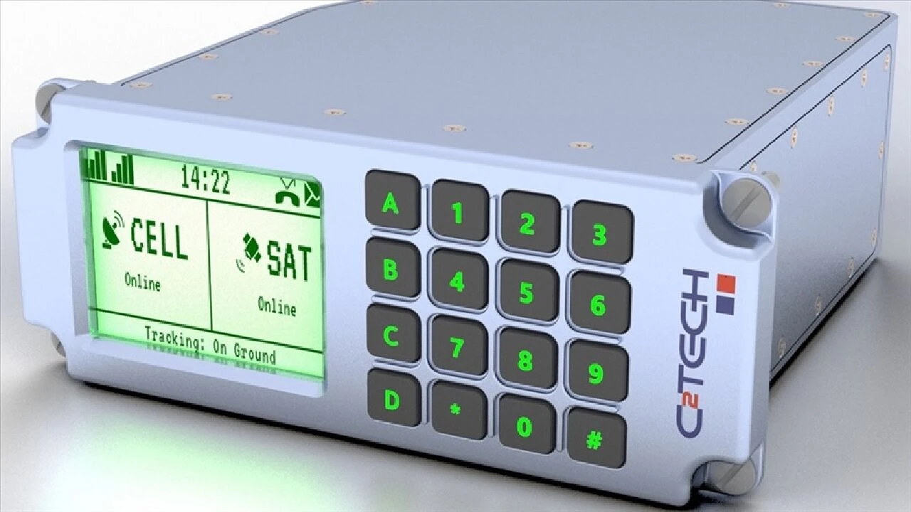 Uçak iletişimine 'yerli' dokunuş: Uçaklar artık uydu ve GSM ile her yerde bağlı kalacak!