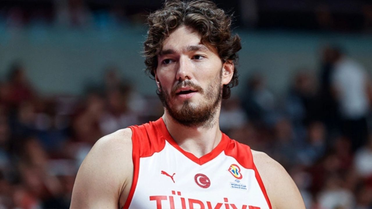 Cedi Osman NBA kariyerini bitirdi! Ergin Ataman'ın takımına geldi