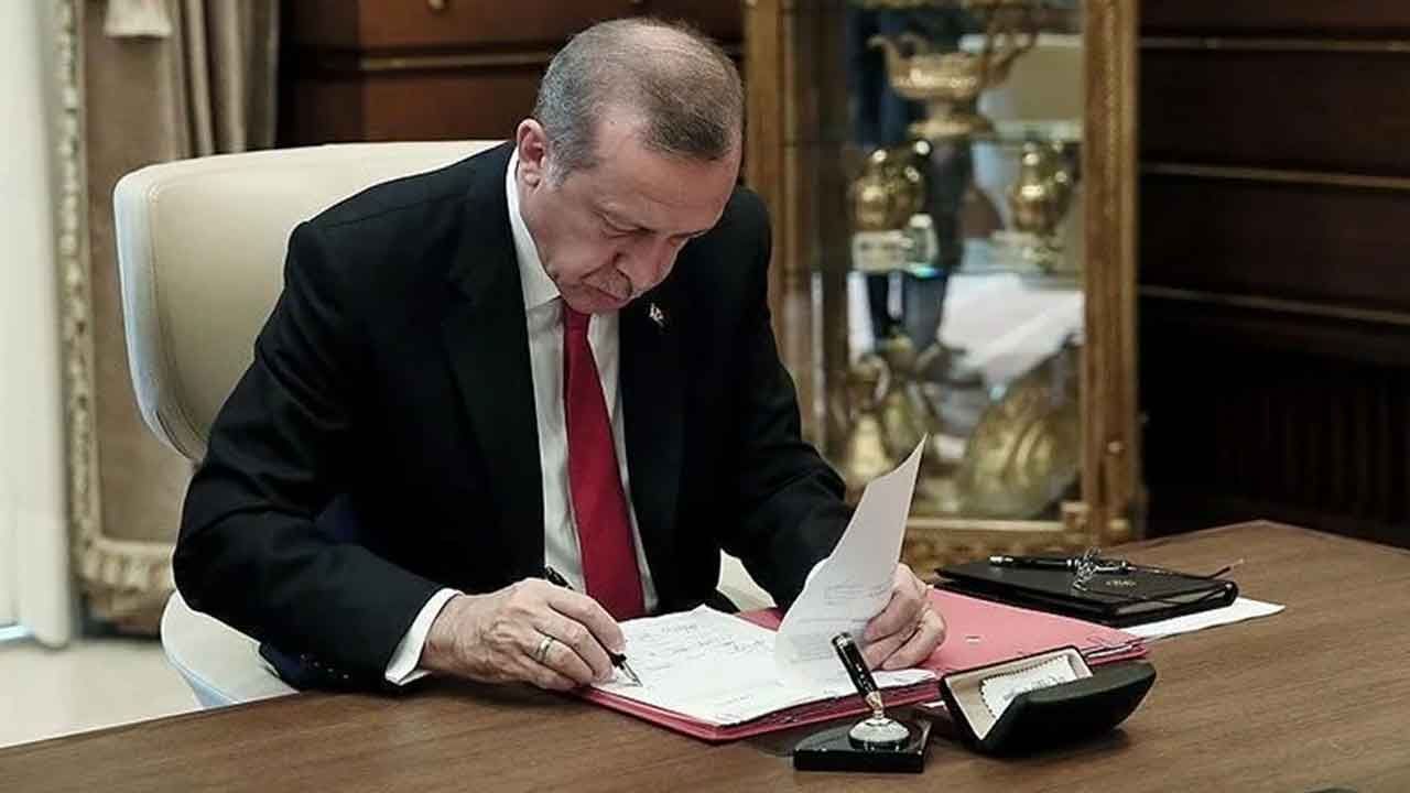 Cumhurbaşkanı Erdoğan imzaladı! 16 kişinin mal varlığı donduruldu!