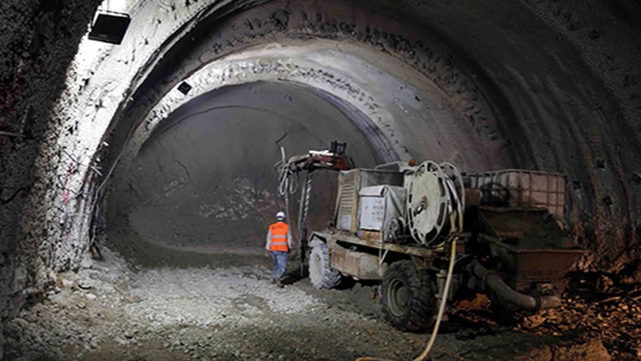 Erzurum Kop Tüneli&#039;nde göçük meydana geldi! 1 ölü 2 yaralı