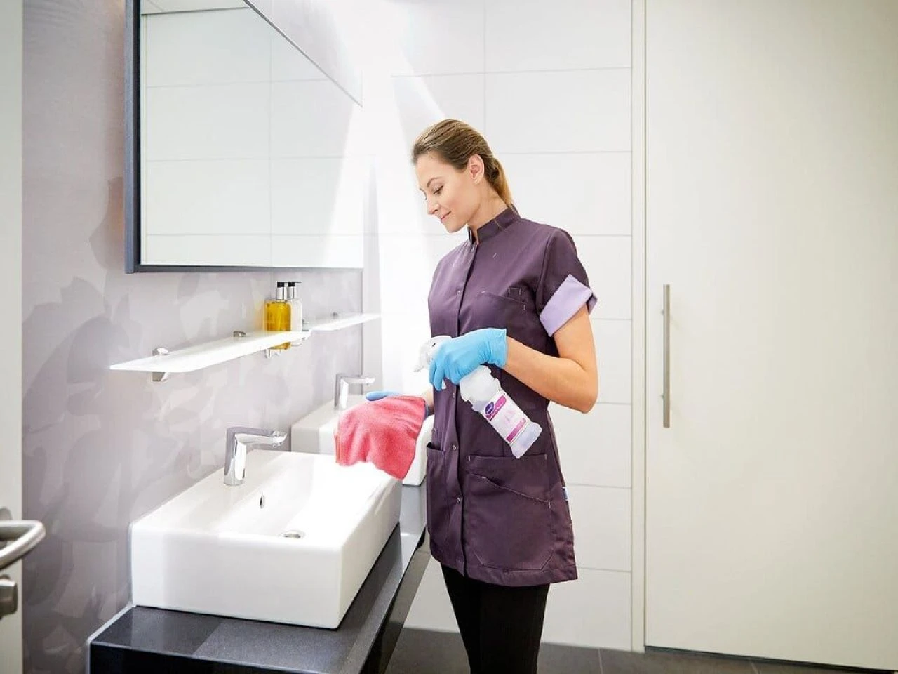 Gündelikçi karaborsaya düştü! Bir gün için istedikleri para dudak uçuklatıyor - 1. Resim