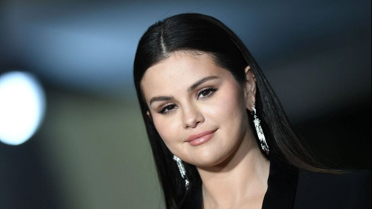 Selena Gomez resmen milyarder oldu! Servetinin nedeni ortaya çıktı