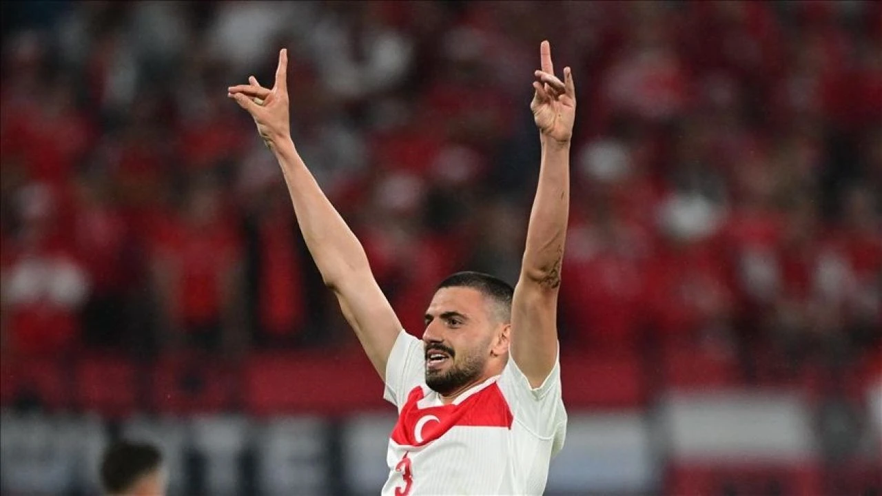 Barış Alper Yılmaz kırmızı kart cezası nedeniyle Türkiye-İzlanda maçında oynamayacak - 2. Resim