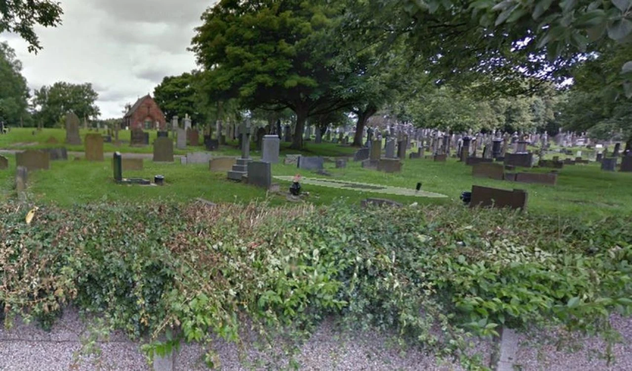 İkiz kardeşlerinin mezarını arıyordu, bebeklerle dolu toplu mezar buldu! 300'den fazla ceset ortaya çıkarıldı - 3. Resim