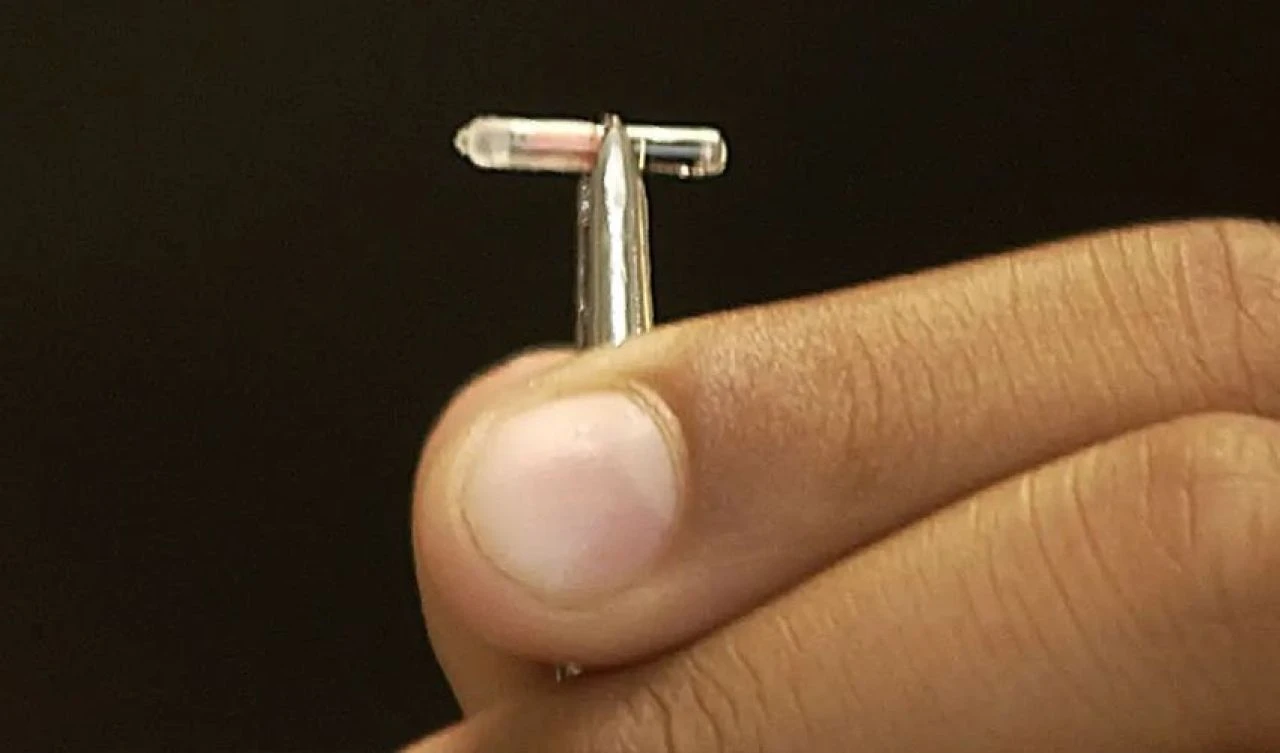 Pentagon'un eski UFO şefinden çarpıcı sözler: Dünya'da insan olmayan bedenler bulundu - 3. Resim